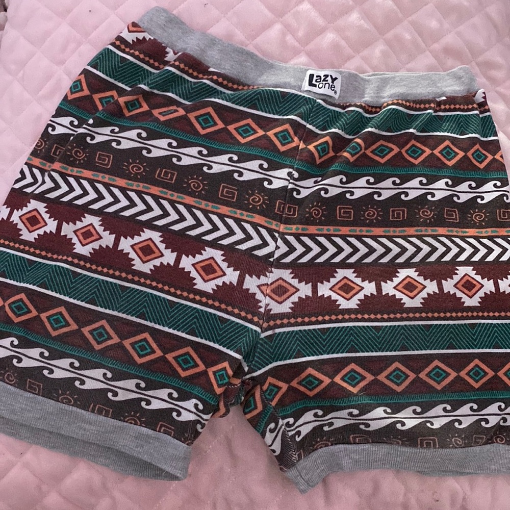 Women shorts